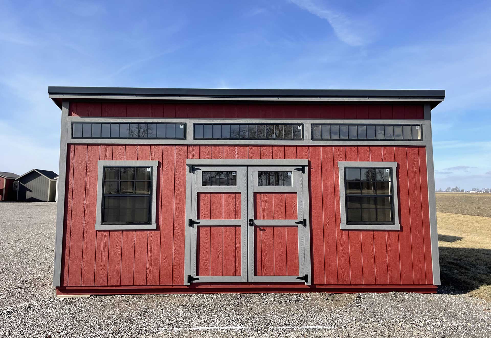 10x20 Modern Studio - Image 3